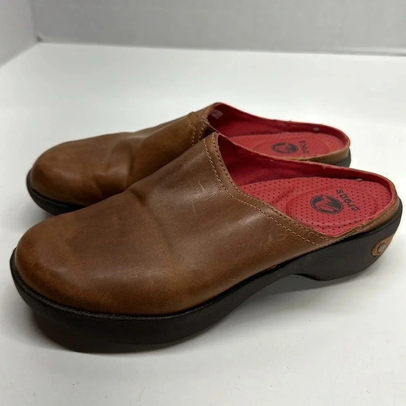 Crocs Clogs Mules Open Back Shoes Shoe Slip On Leather Brown Women’s Size 6 - Picture 1 of 7